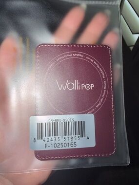 Walli Pop Magnetic Phone Mount Wallet - Burgundy